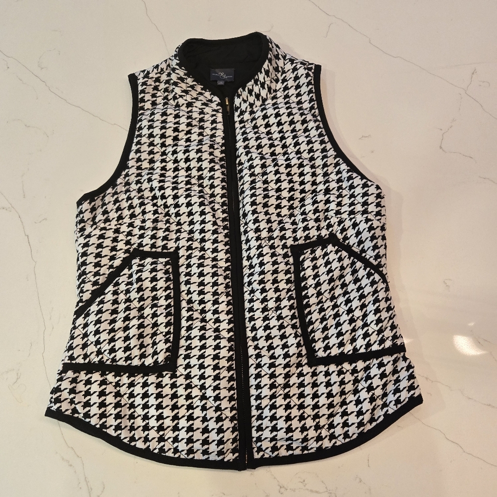 Chic Houndstooth Vest with Pockets